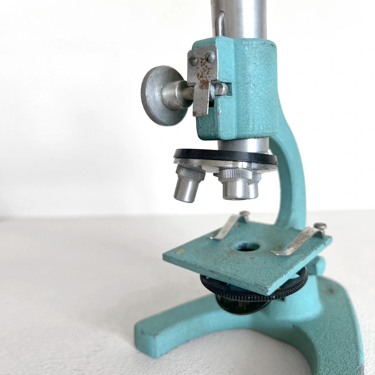 Número37 Microscopio de fierro, ca. 1960 antigüedad decoración