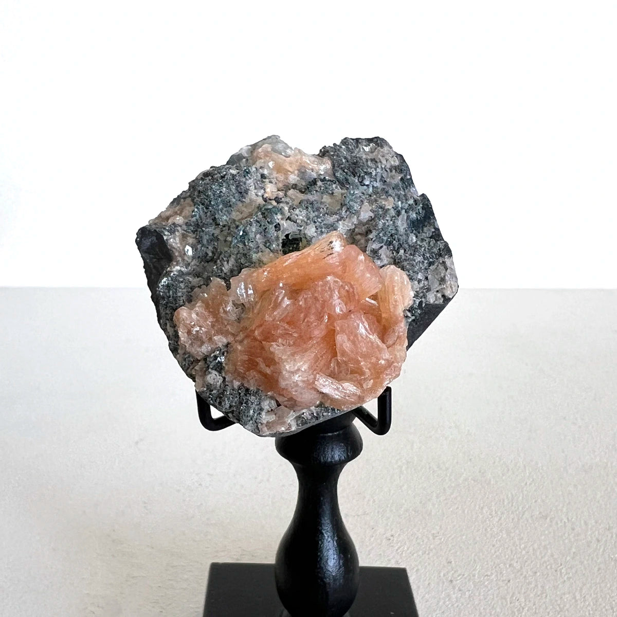 Número37 apofilita pedestal minerales